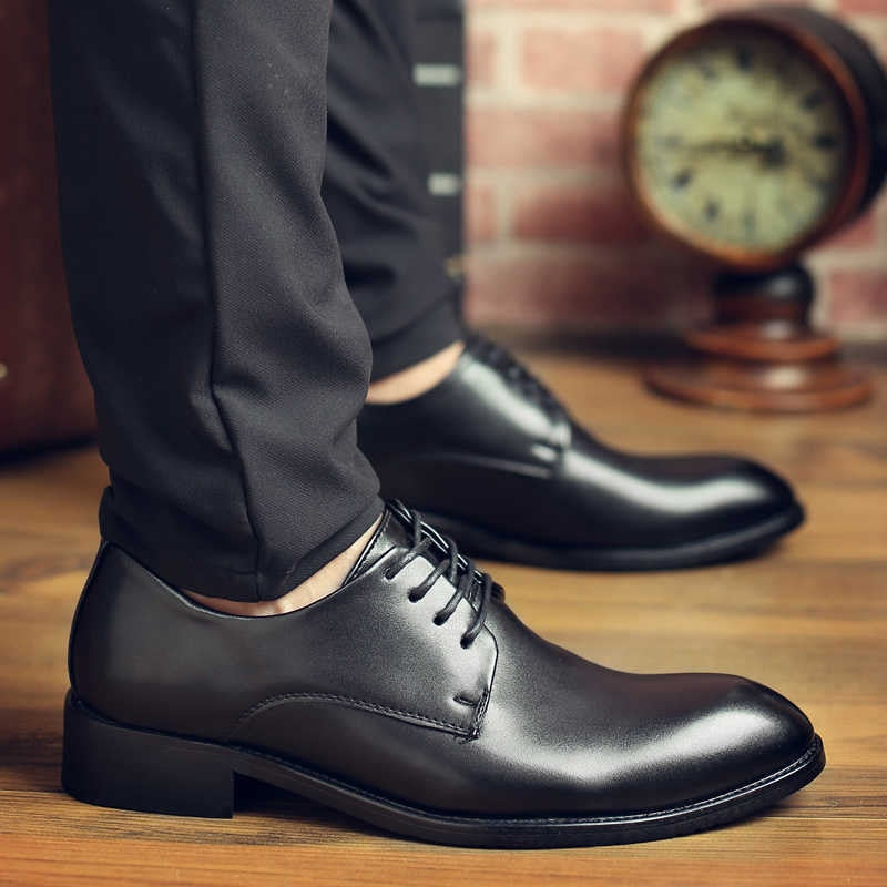 Casual male dress on sale shoes